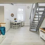 Dancilak Budapest